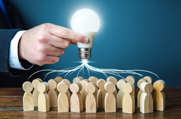 谁能给我说莎士比亚作品中的英文名言给我说一个呗