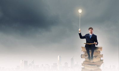 广汽新能源汽车用的什么电池