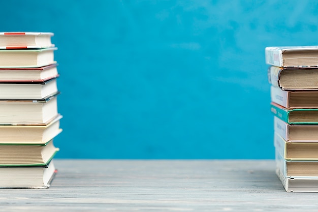 手泡完明矾之后手指指腹变黑了怎么回事啊