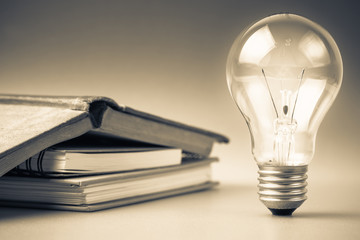 广汽新能源汽车用的什么电池